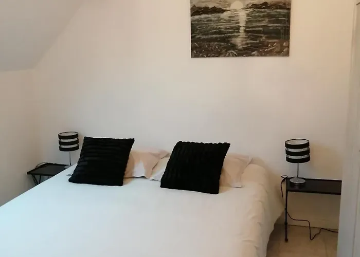 Le Jardin D'eden 4* Château-Thierry